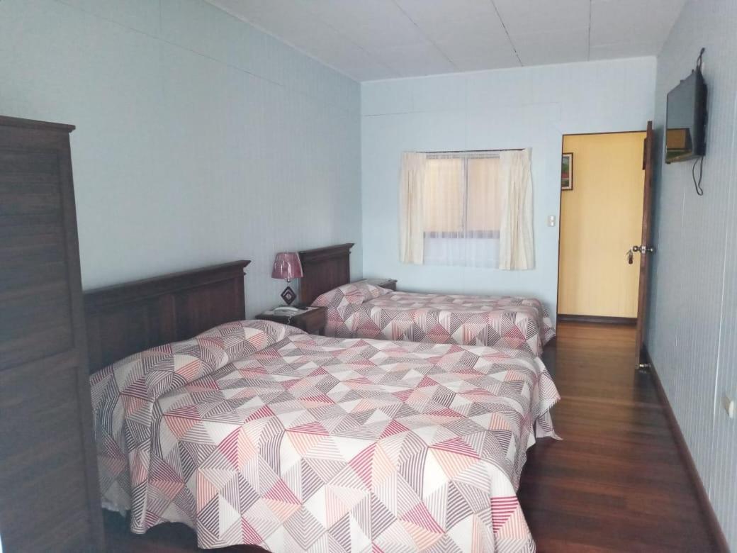 Hotel Las Brumas Καρτάγο Εξωτερικό φωτογραφία