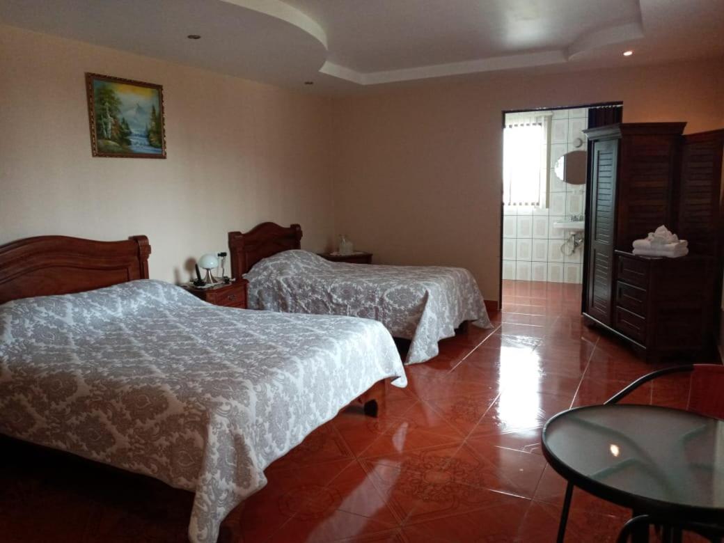 Hotel Las Brumas Καρτάγο Εξωτερικό φωτογραφία