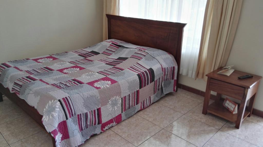 Hotel Las Brumas Καρτάγο Εξωτερικό φωτογραφία