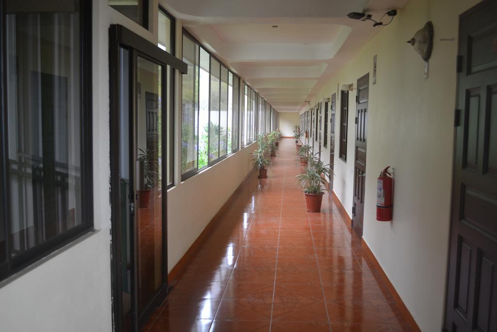 Hotel Las Brumas Καρτάγο Εξωτερικό φωτογραφία