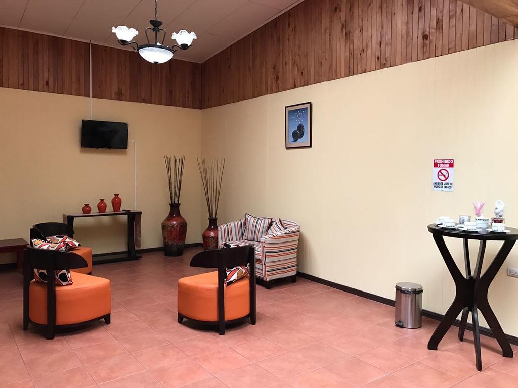 Hotel Las Brumas Καρτάγο Εξωτερικό φωτογραφία